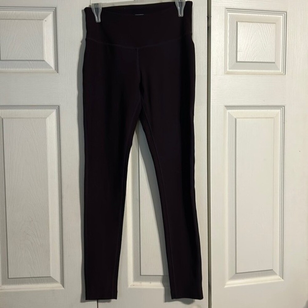 MONDETTA Size Small Compression Athletic Workout Leggings Deep Purple Stretch